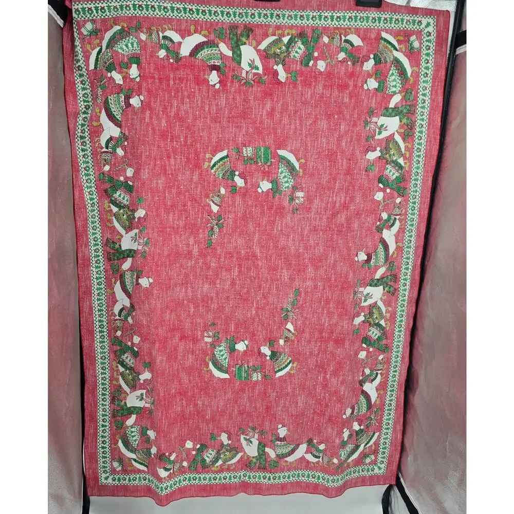 Vintage Sunweave Holiday Goose Tablecloth Red Green Farmhouse‎